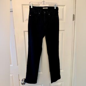Women’s Levi’s Stretch Black Classic Straight Jeans Size 6